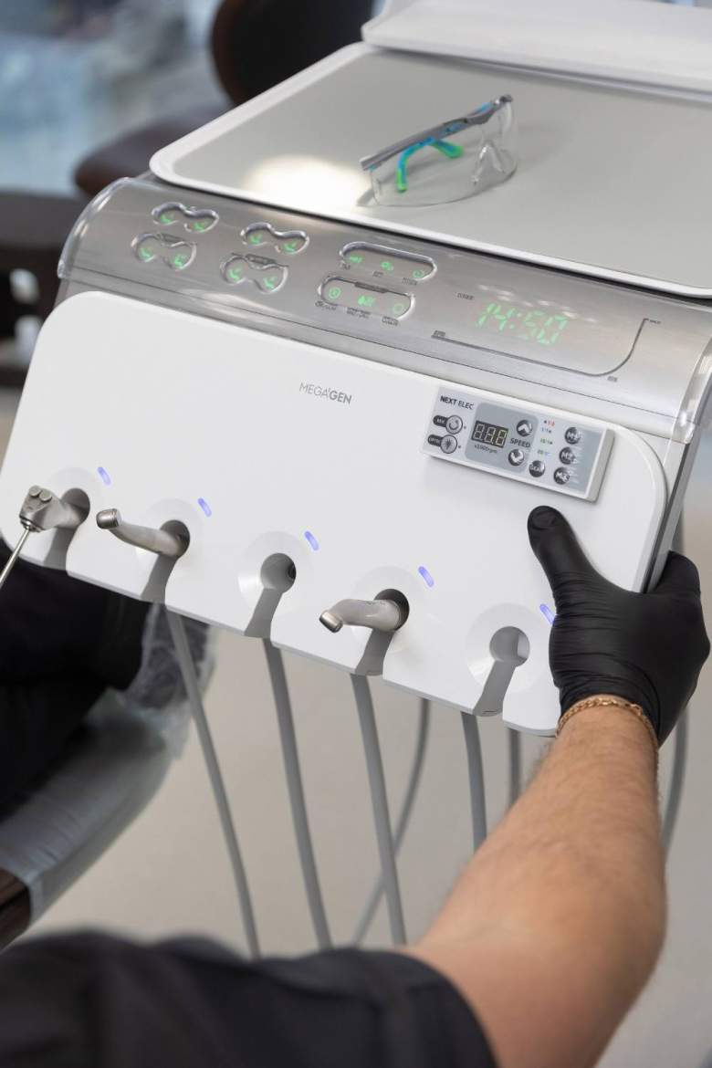 Стоматологическая установка Stomatologicheskaya ustanovka